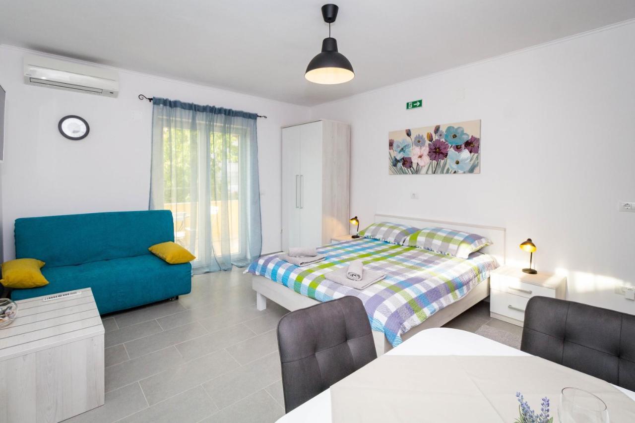 Apartments Balach Porec Exterior photo